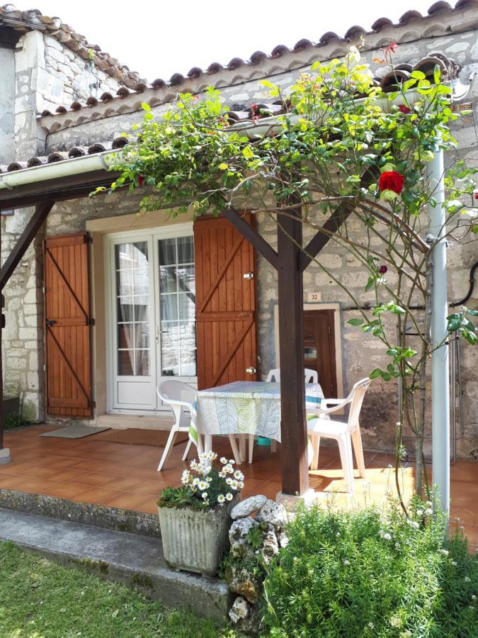 La Maison De Juliette En Haut Lascabanes Esterno foto